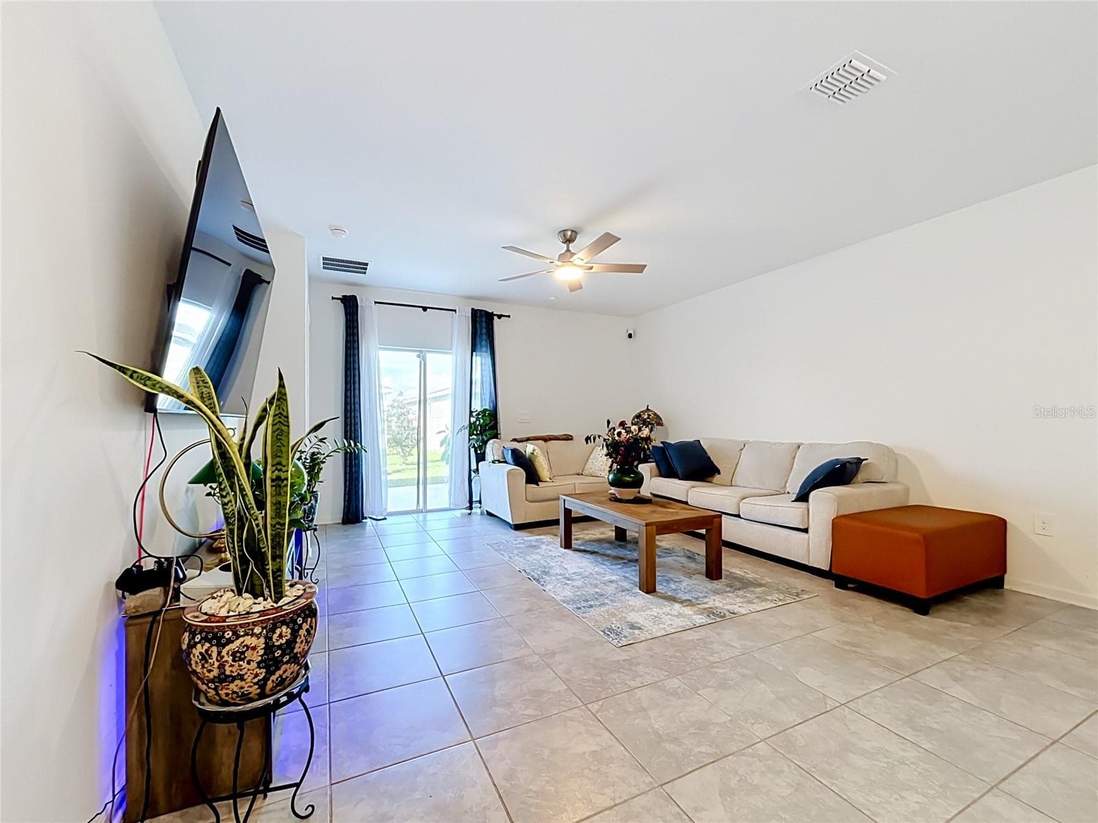 Single Family Residence at 4229 TWISTED TWIG BND, KISSIMMEE, photo 13 of 41