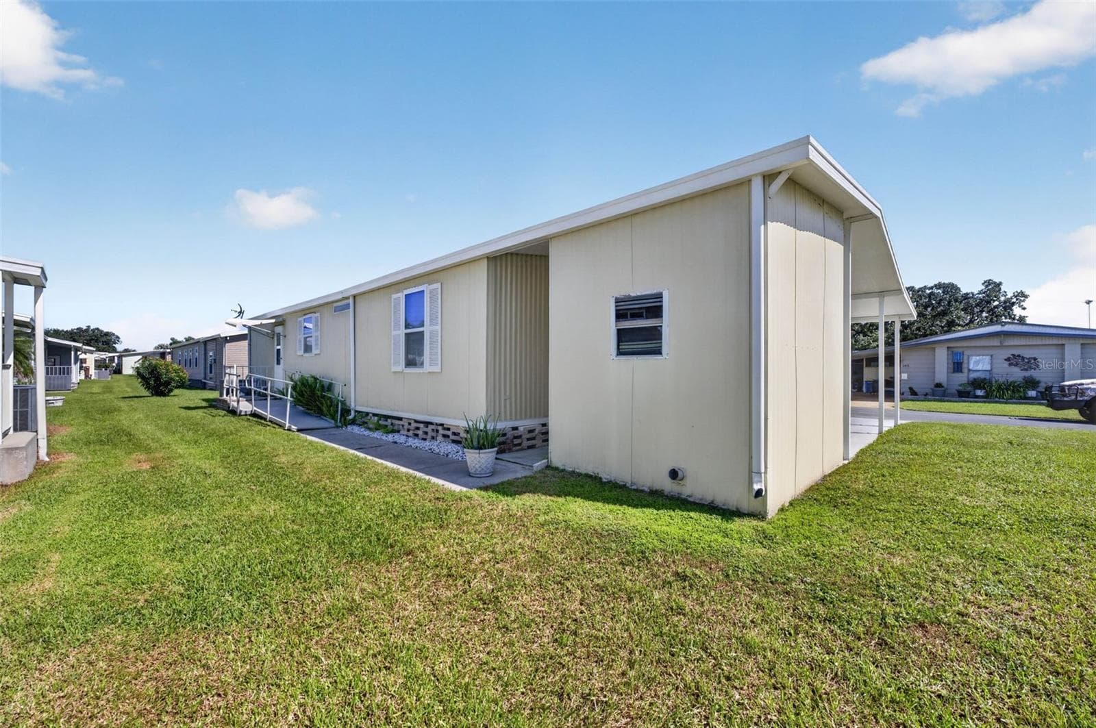 Manufactured Home at 2055 S FLORAL AVE #284, BARTOW, photo 27 of 45