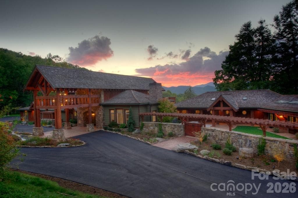 Single Family Residence at 676 Arlington Road, Waynesville, photo 25 of 29