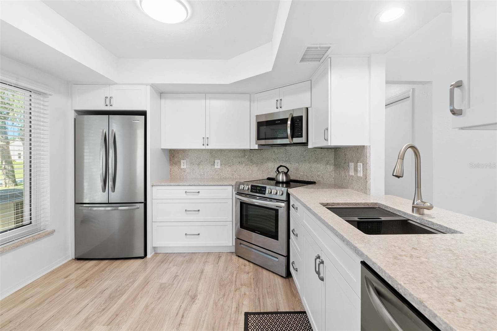 Single Family Residence at 3571 N TIMOTHY TER, BEVERLY HILLS, photo 14 of 36