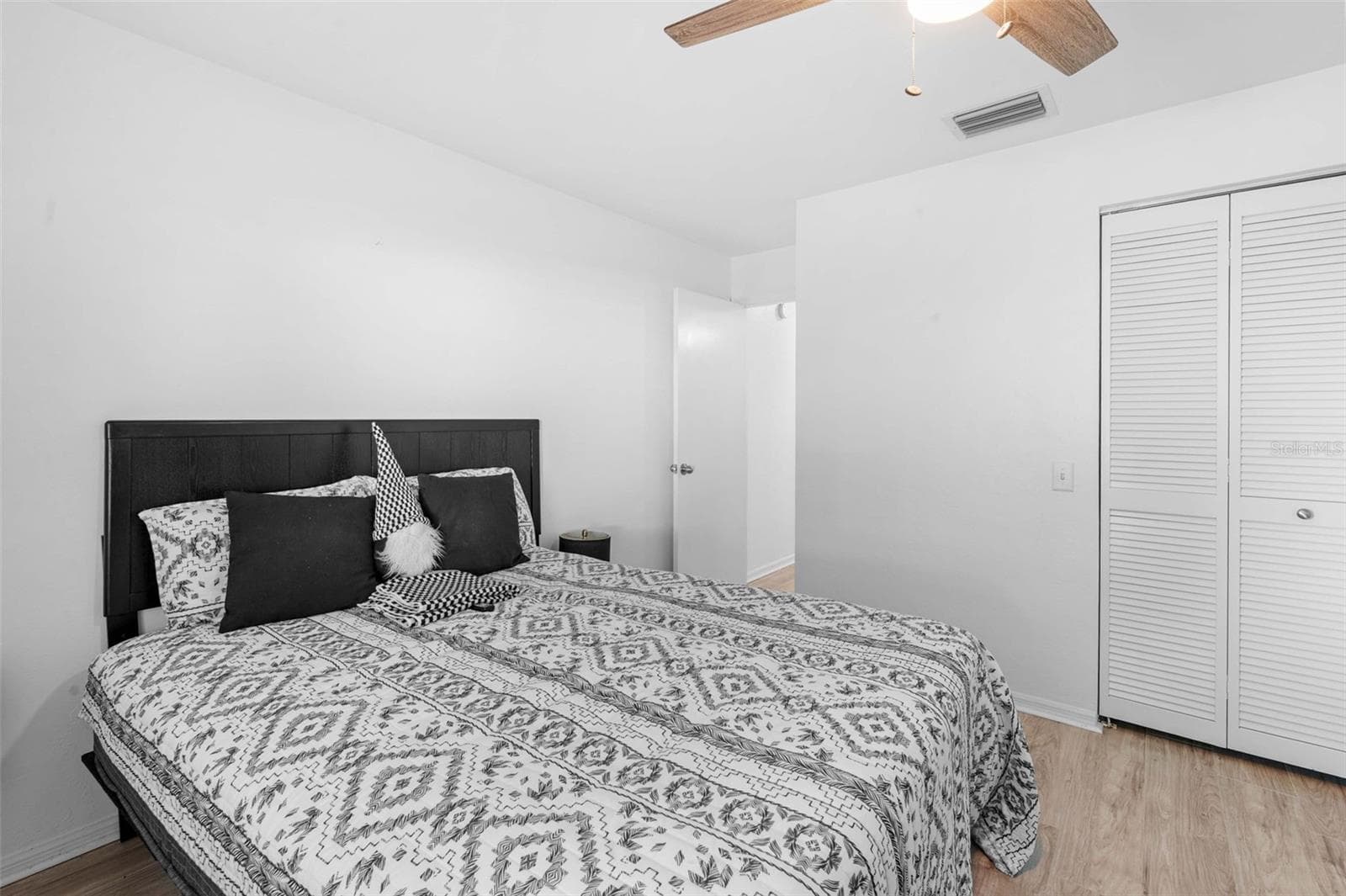 Single Family Residence at 3571 N TIMOTHY TER, BEVERLY HILLS, photo 25 of 36