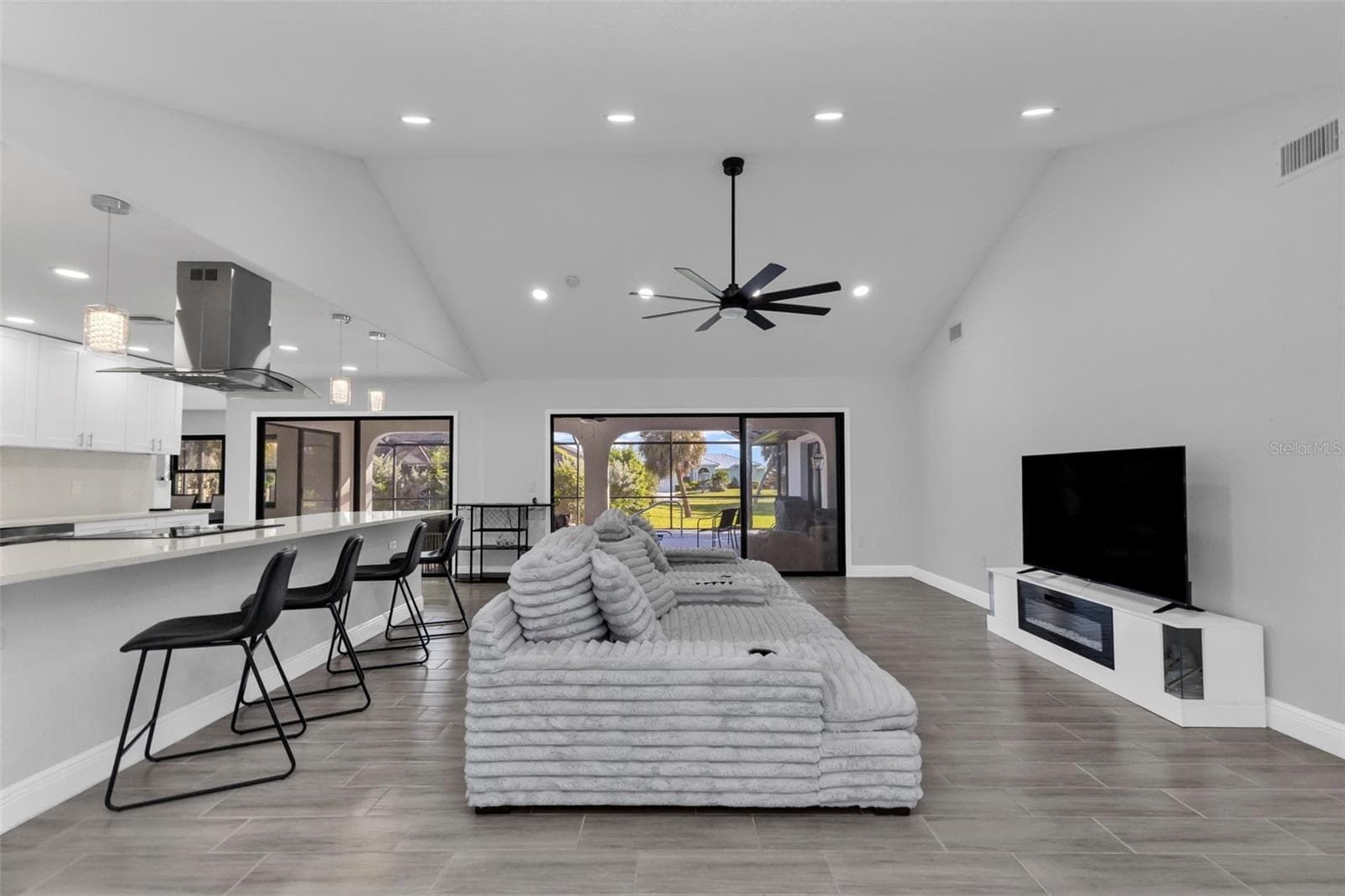 Living room - 4148 DRIVER LN, PORT CHARLOTTE