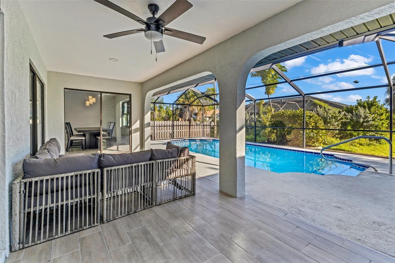 Lanai - 4148 DRIVER LN, PORT CHARLOTTE