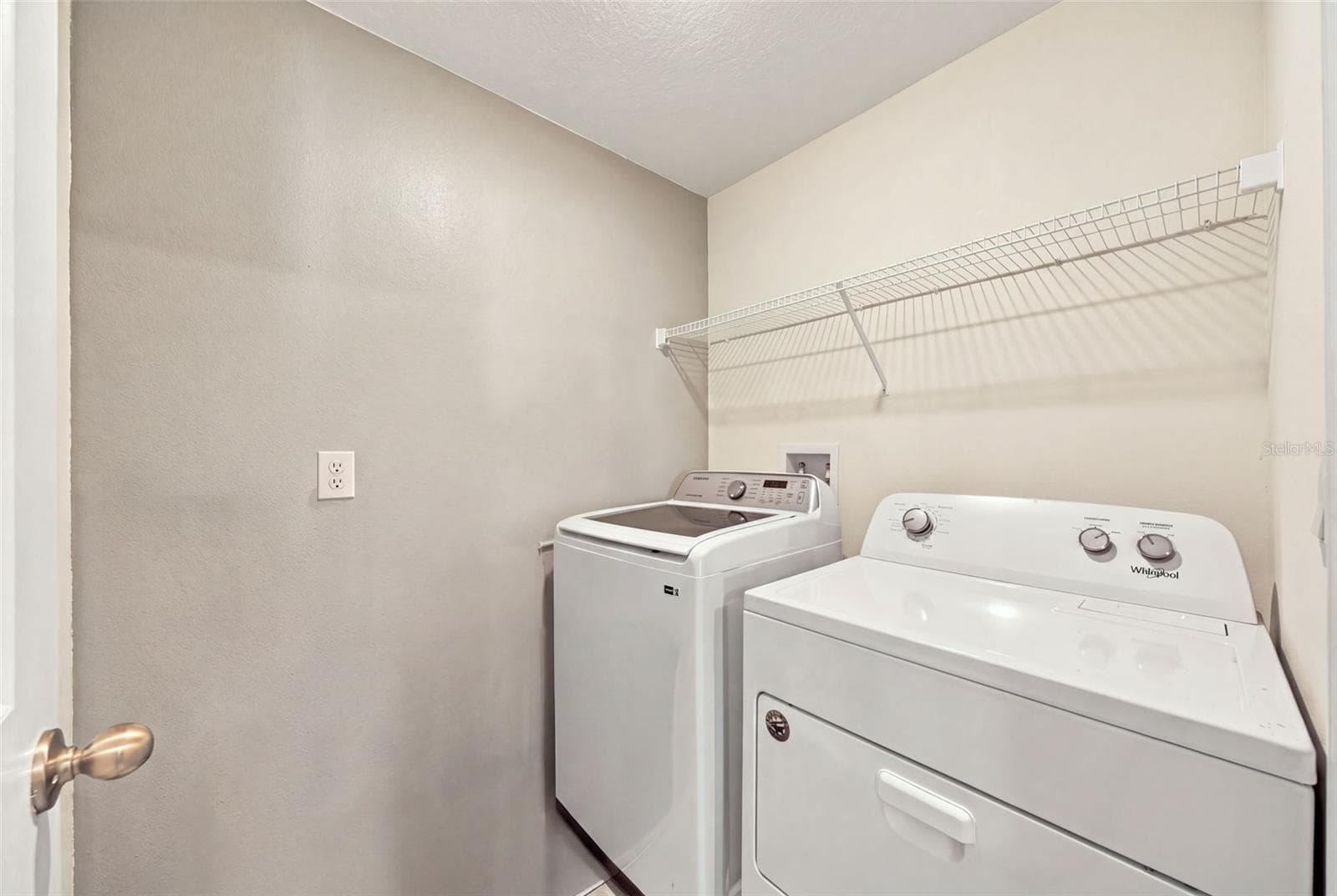 Laundy Room - 16739 SUNBURST LAKE ST, WIMAUMA