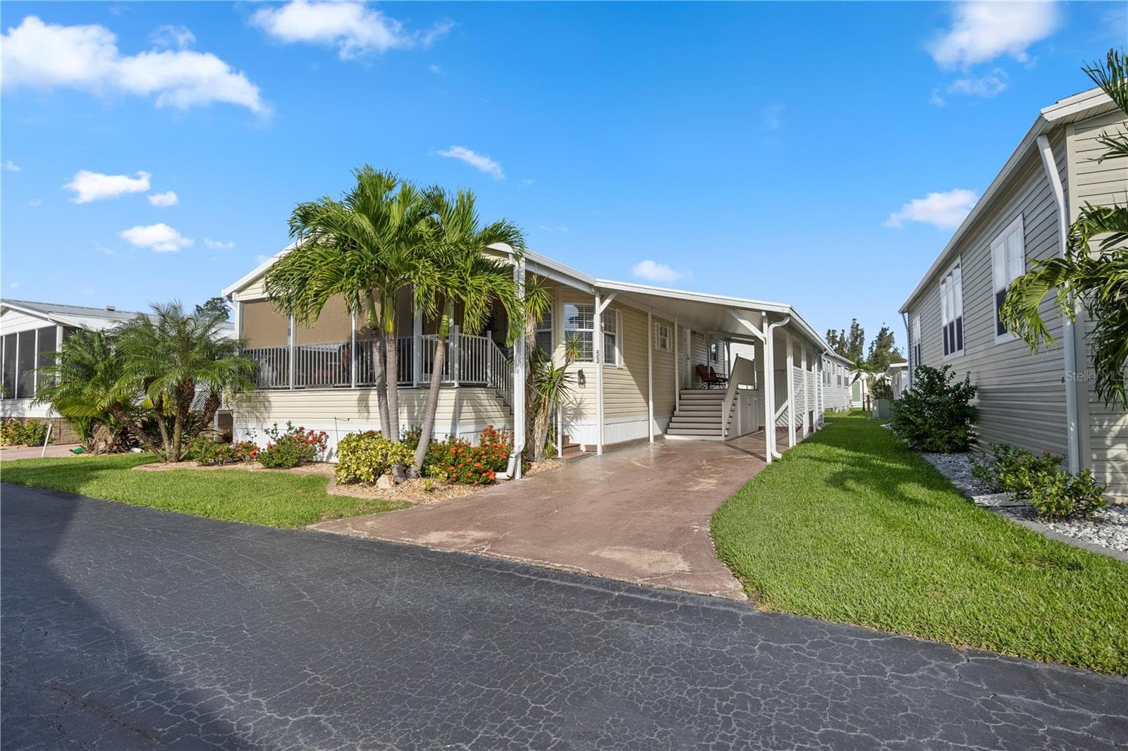 4300 RIVERSIDE DR #53