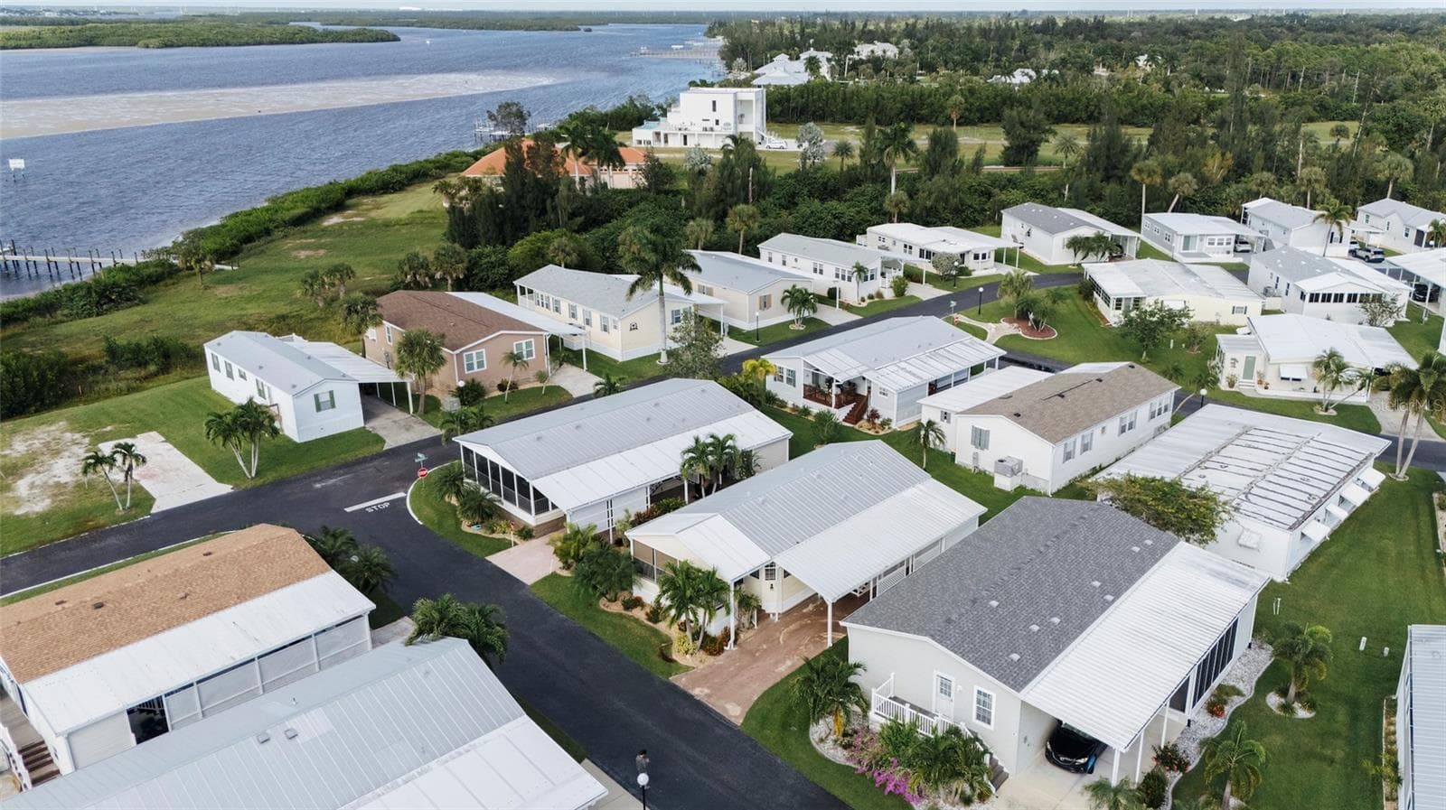 Manufactured Home at 4300 RIVERSIDE DR #53, PUNTA GORDA, photo 24 of 31