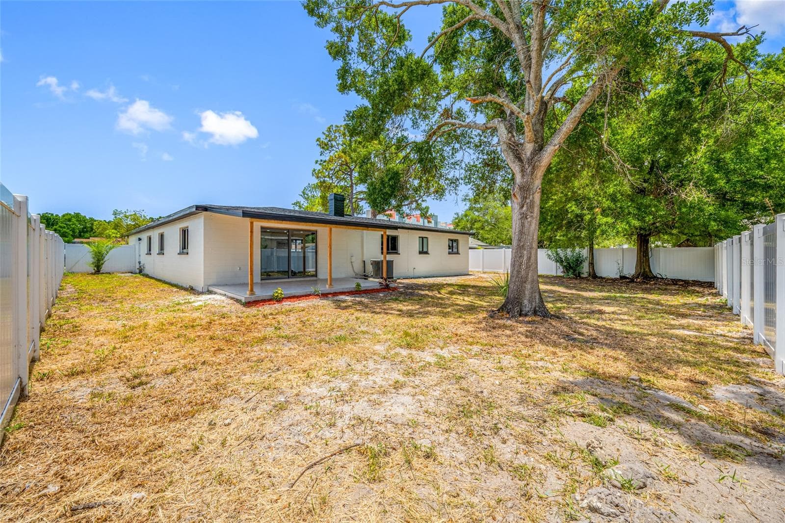 Single Family Residence at 4707 W PAUL AVE, TAMPA, photo 27 of 30