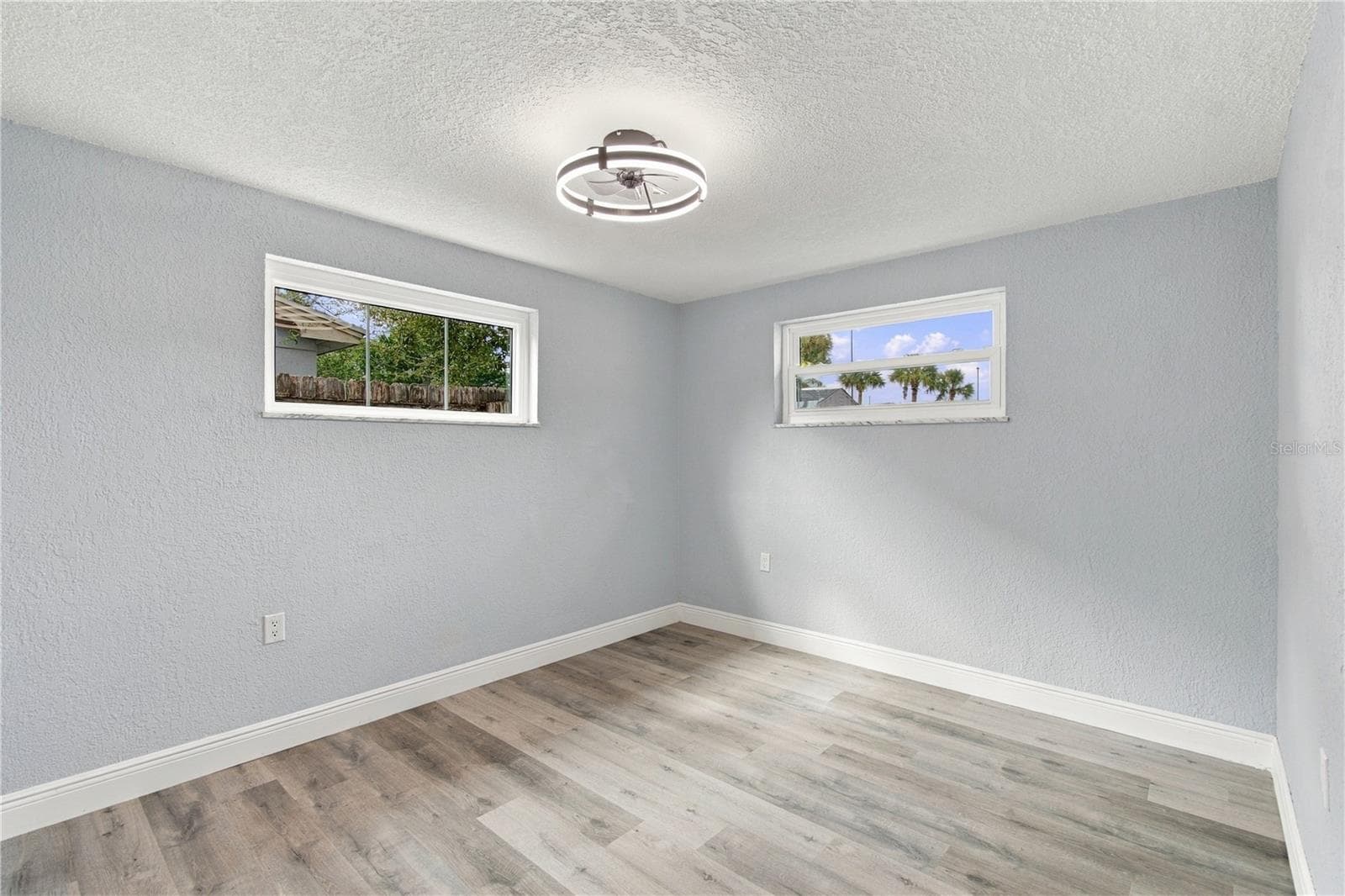 Single Family Residence at 4601 EASTWOOD LN, HOLIDAY, photo 35 of 63
