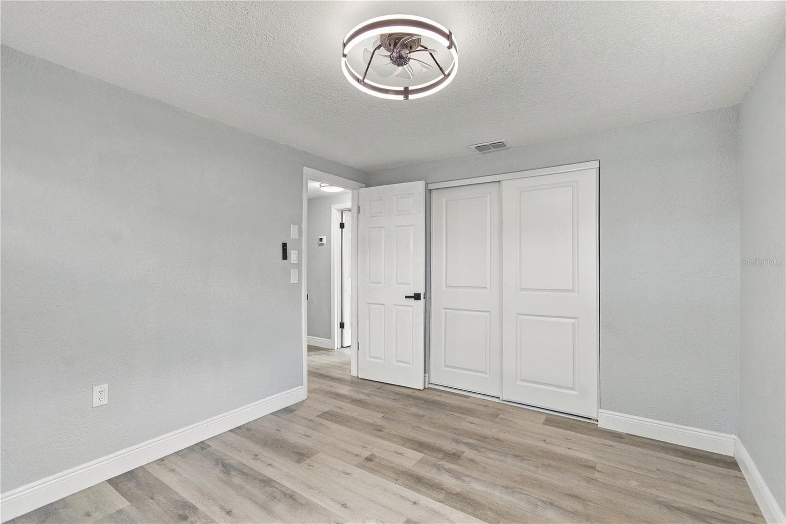 Single Family Residence at 4601 EASTWOOD LN, HOLIDAY, photo 37 of 63