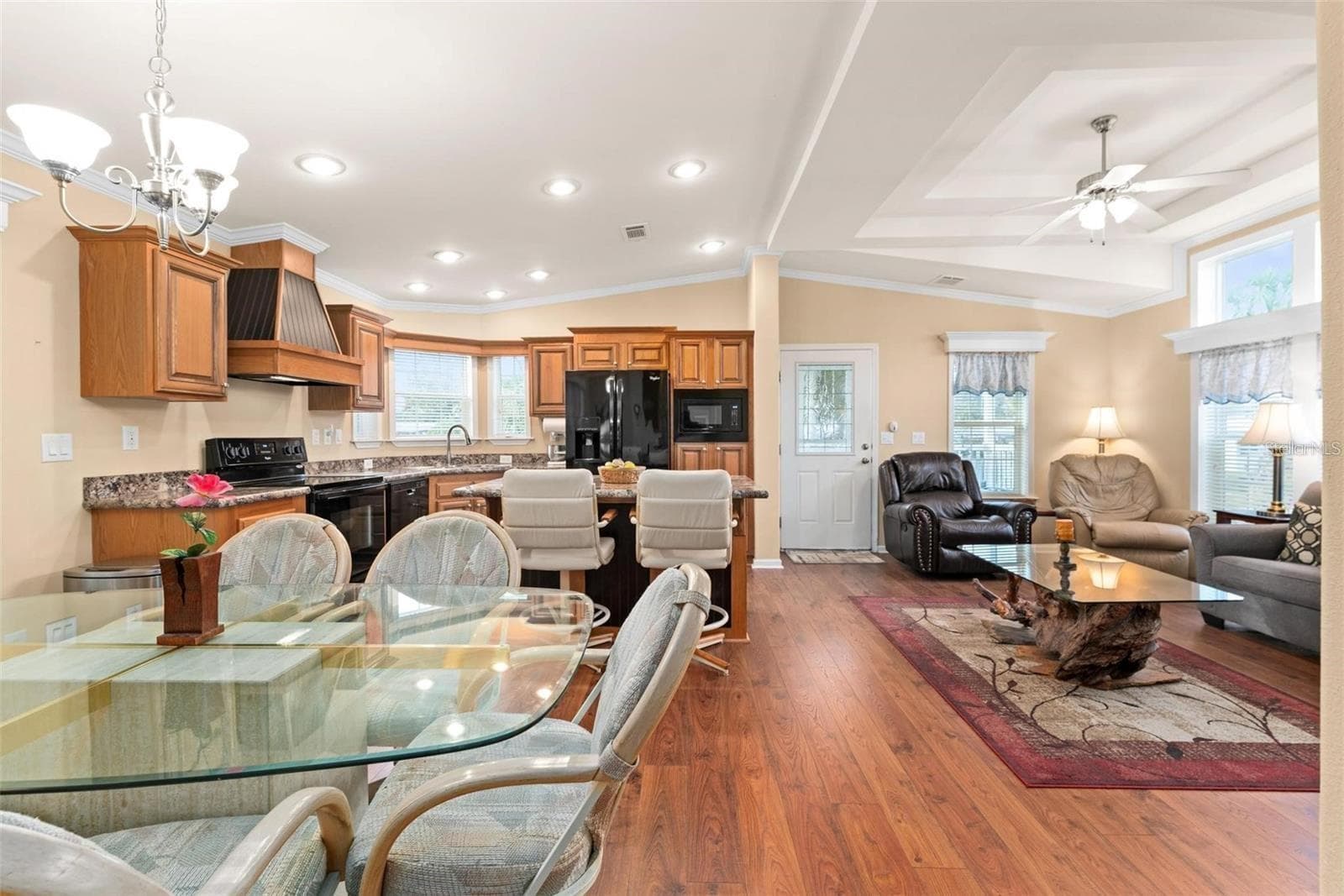 Manufactured Home at 2417 VINDALE RD, TAVARES, photo 19 of 54