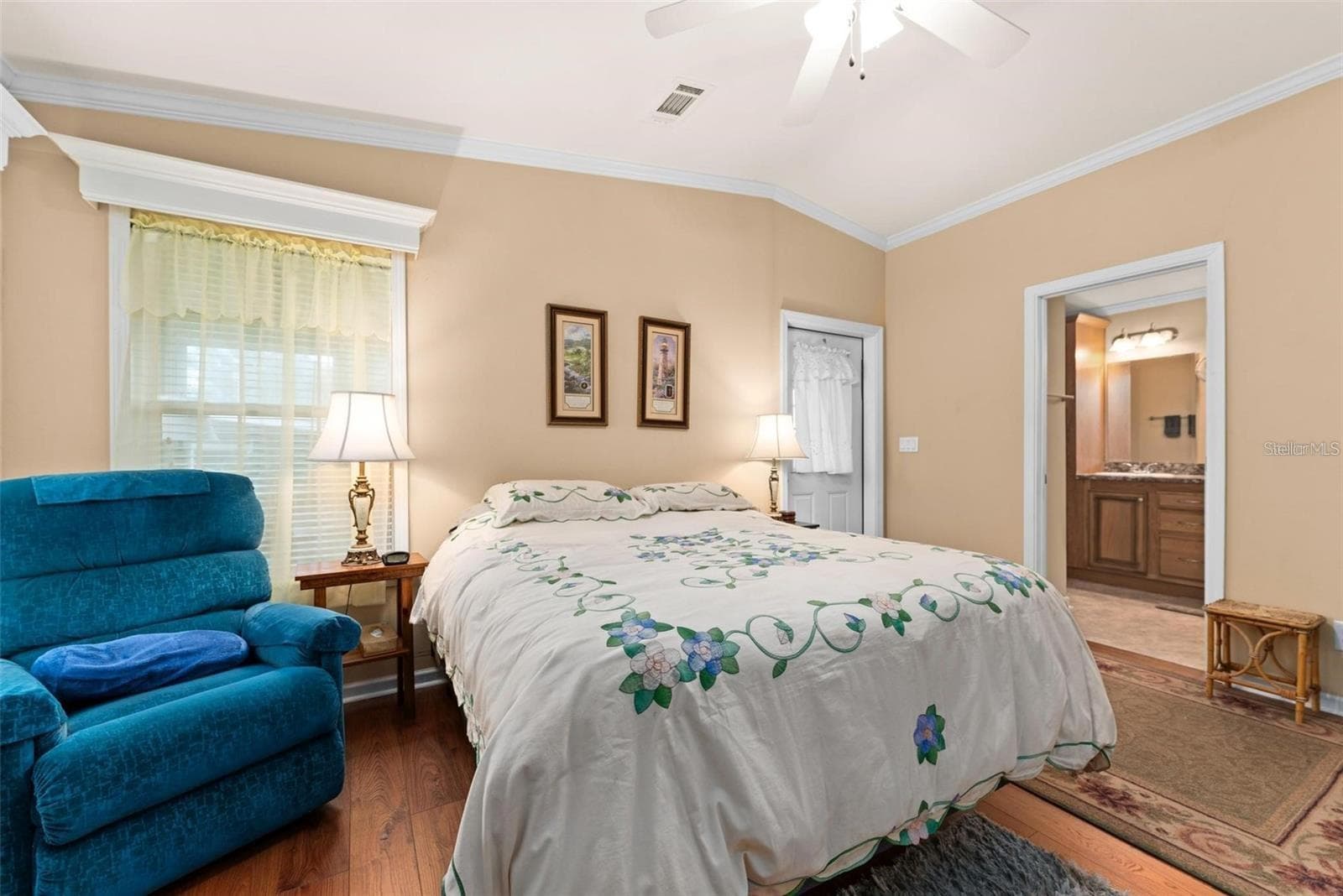 Primary bedroom with ensuite bathroom - 2417 VINDALE RD, TAVARES