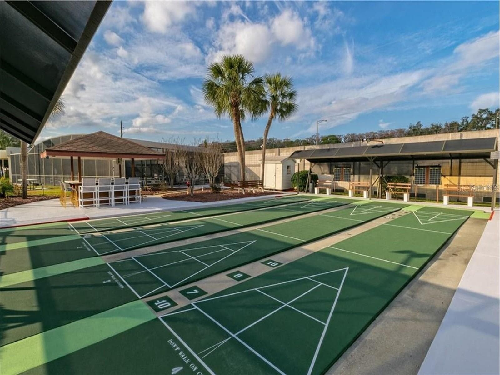 Shuffleboard Courts - 2417 VINDALE RD, TAVARES