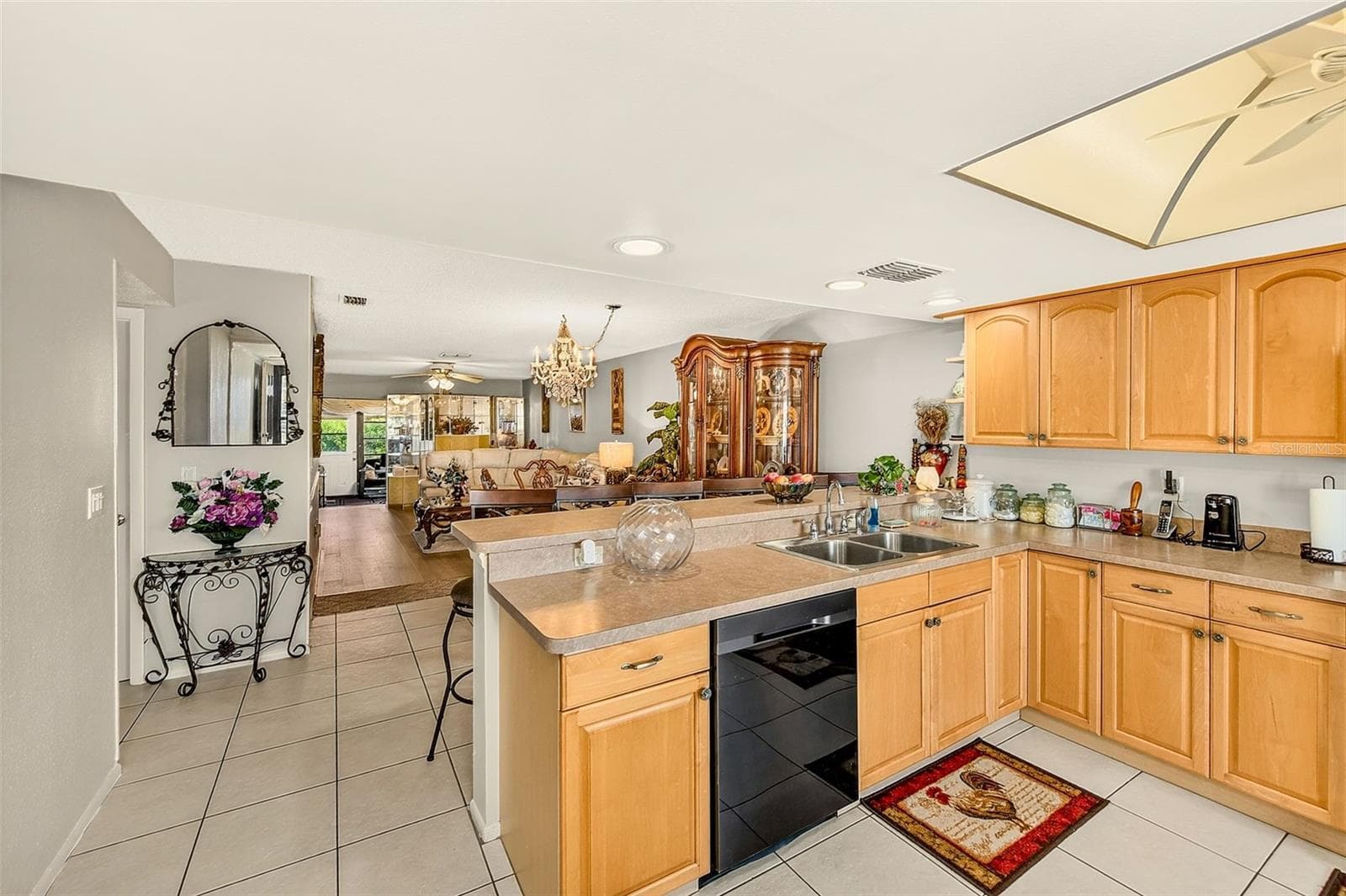 view of kitchen to back of condominium - 19029 US HIGHWAY 19 N #21F, CLEARWATER