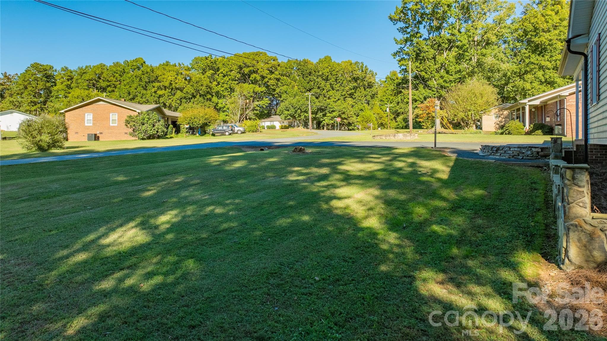 Front yard - 149 Seeley Drive, Denton