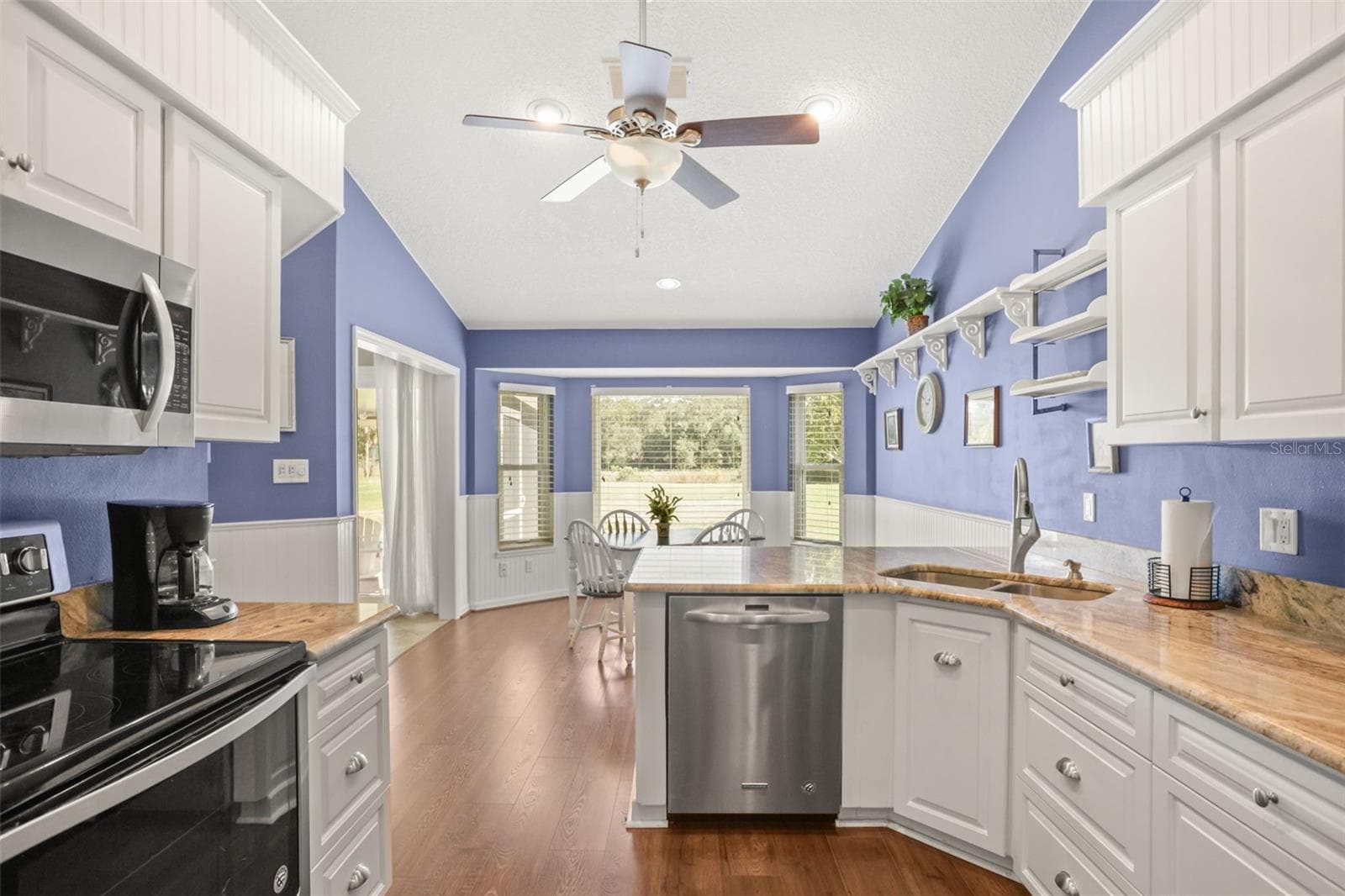 Single Family Residence at 4704 RIVER RIDGE DR, LEESBURG, photo 16 of 47