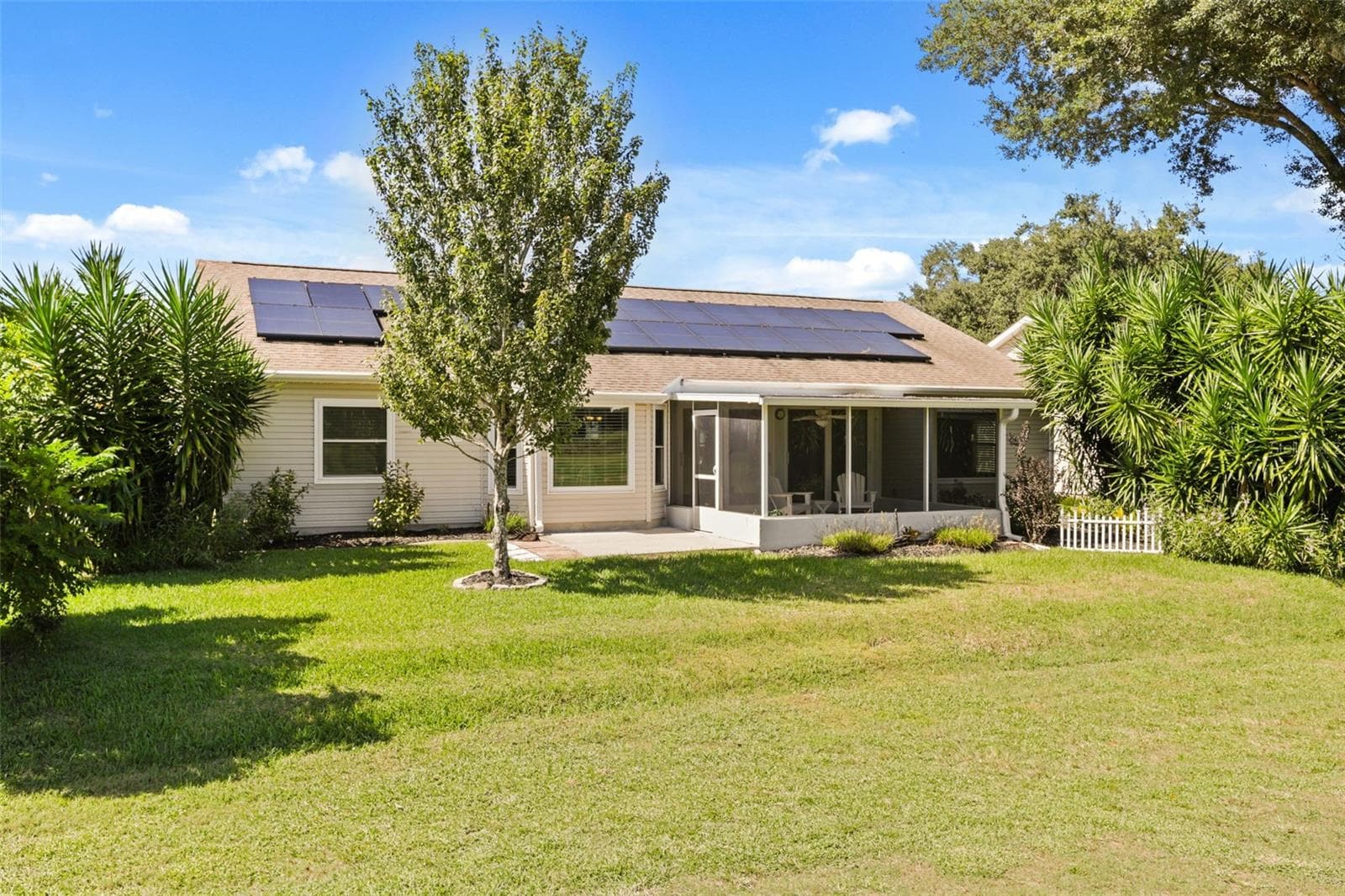Single Family Residence at 4704 RIVER RIDGE DR, LEESBURG, photo 39 of 47