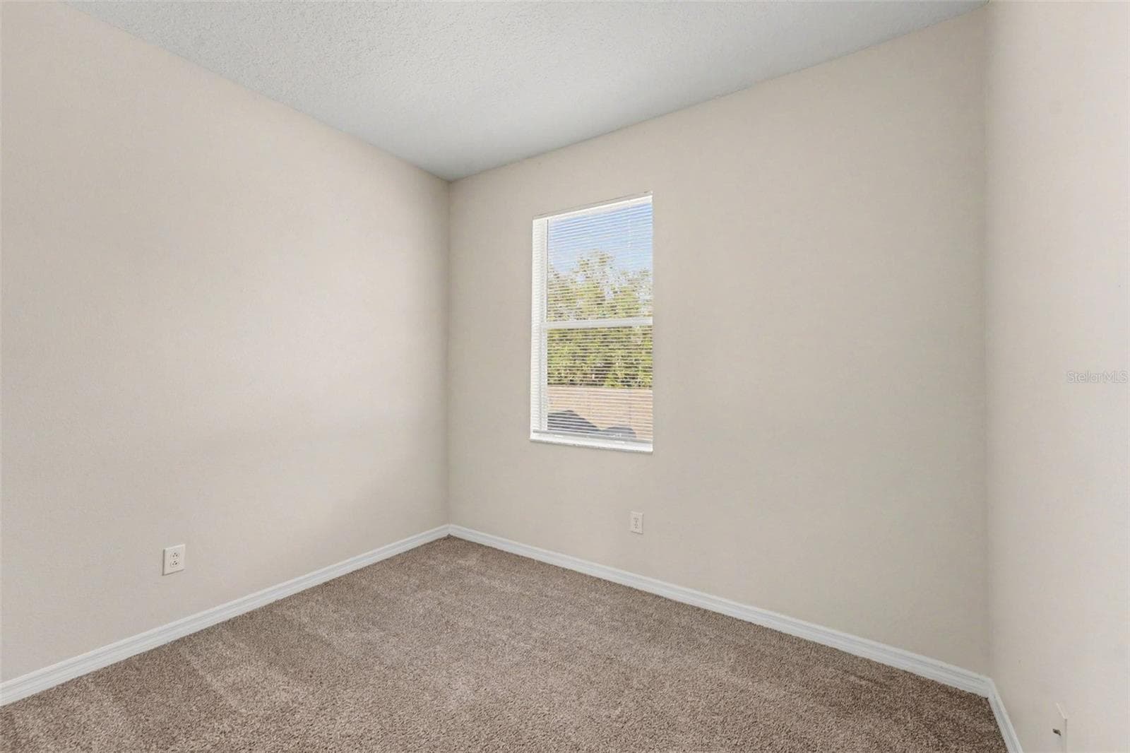 Townhouse at 11504 FOUNTAINHEAD DR, TAMPA, photo 10 of 15
