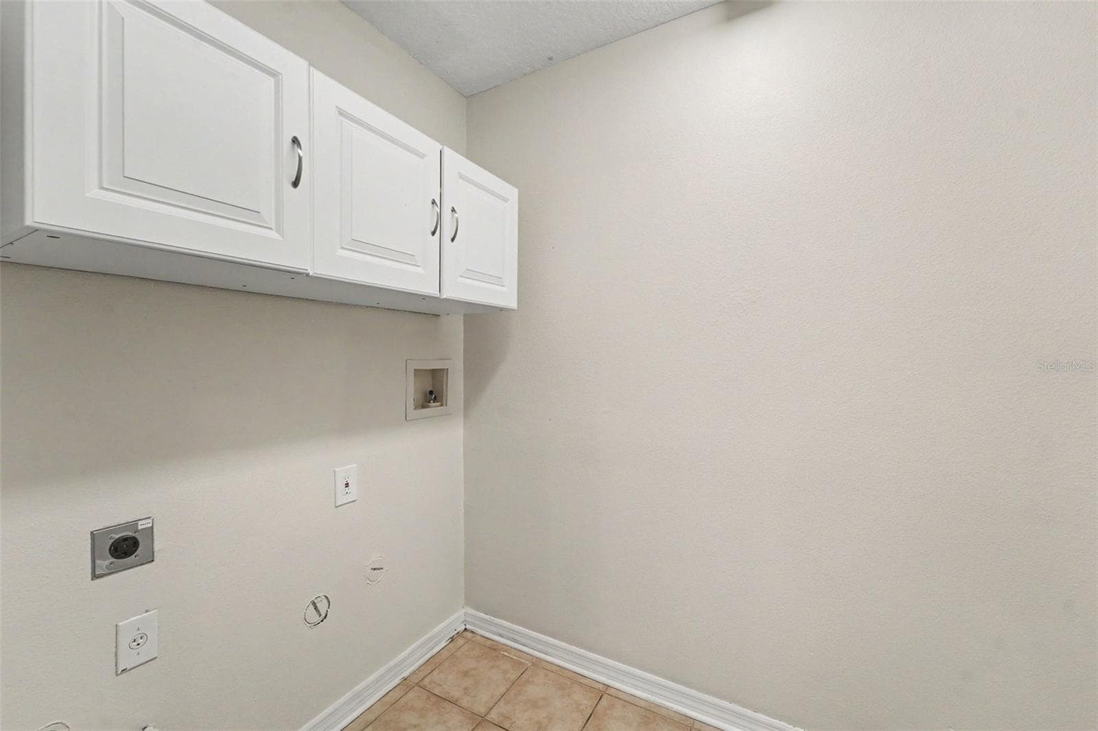 Townhouse at 11504 FOUNTAINHEAD DR, TAMPA, photo 14 of 15