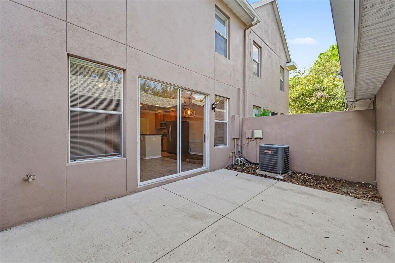 Townhouse at 11504 FOUNTAINHEAD DR, TAMPA, photo 15 of 15