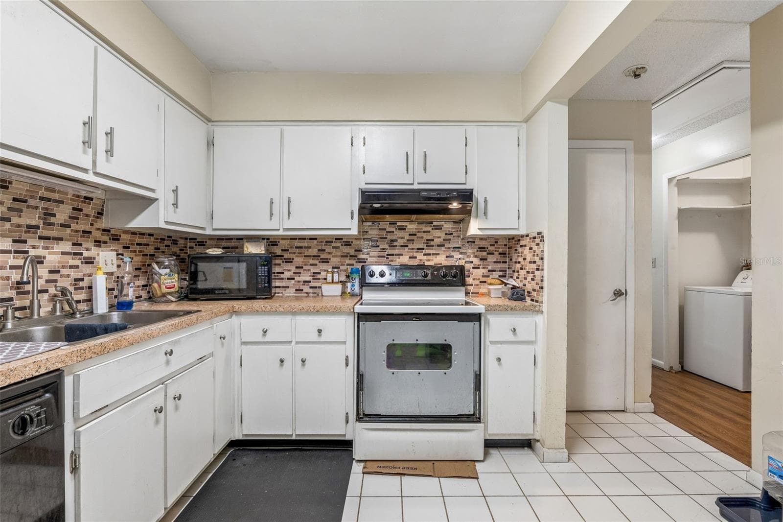 Condominium at 1605 GROVE ST #550, MAITLAND, photo 10 of 23