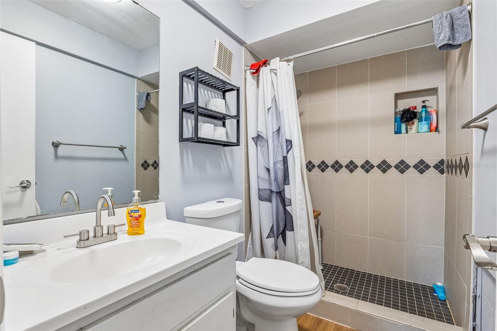 Condominium at 1605 GROVE ST #550, MAITLAND, photo 13 of 23