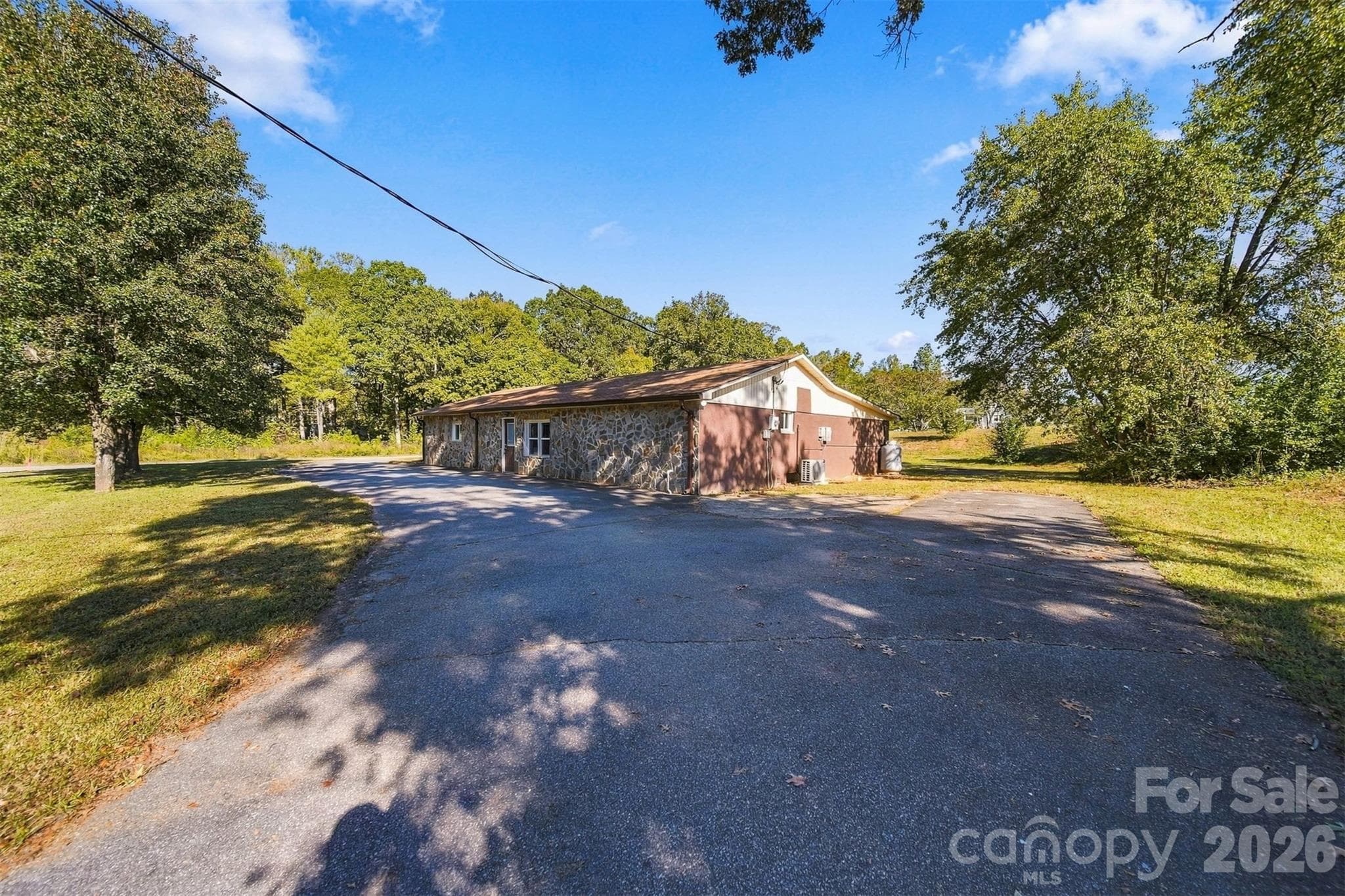 Business at 1202 Airport Rhodhiss Road, Hickory, photo 29 of 37