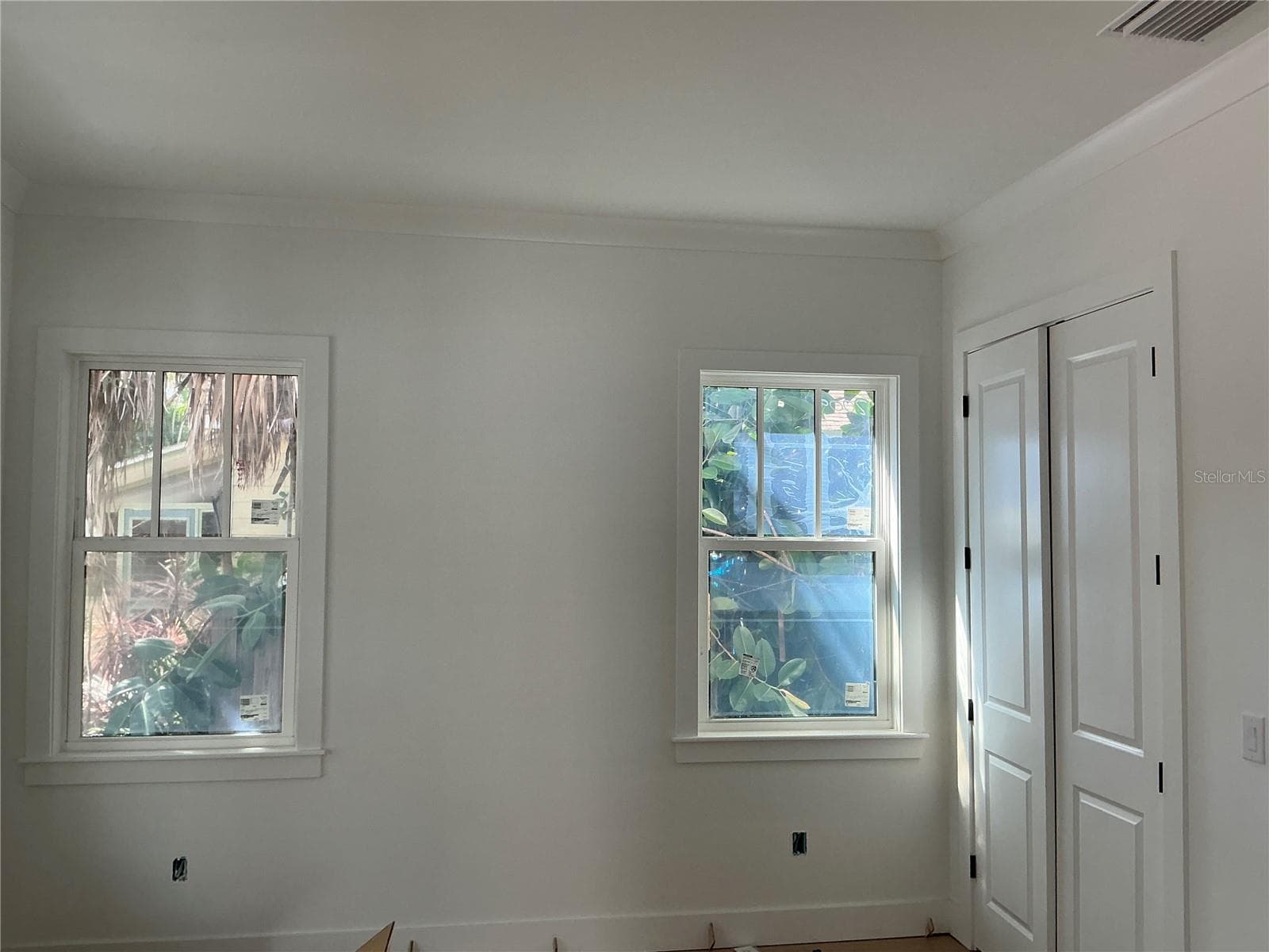 DOWNSTAIRS DEN OR BEDROOM - 485 11TH AVE N, ST PETERSBURG