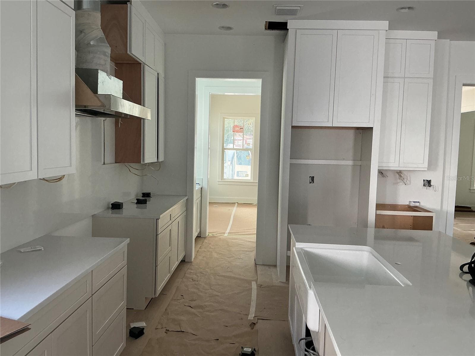 LIVING ROOM KITCHEN COMBO - 485 11TH AVE N, ST PETERSBURG