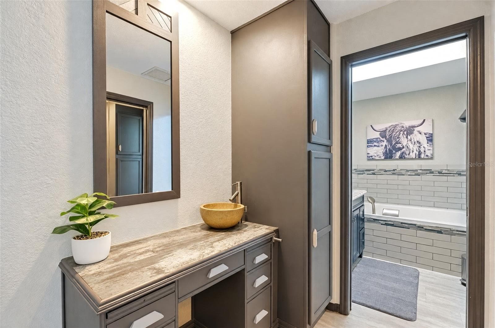 Primary Bathroom Vanity - 3065 CLIFFORD ST, PUNTA GORDA