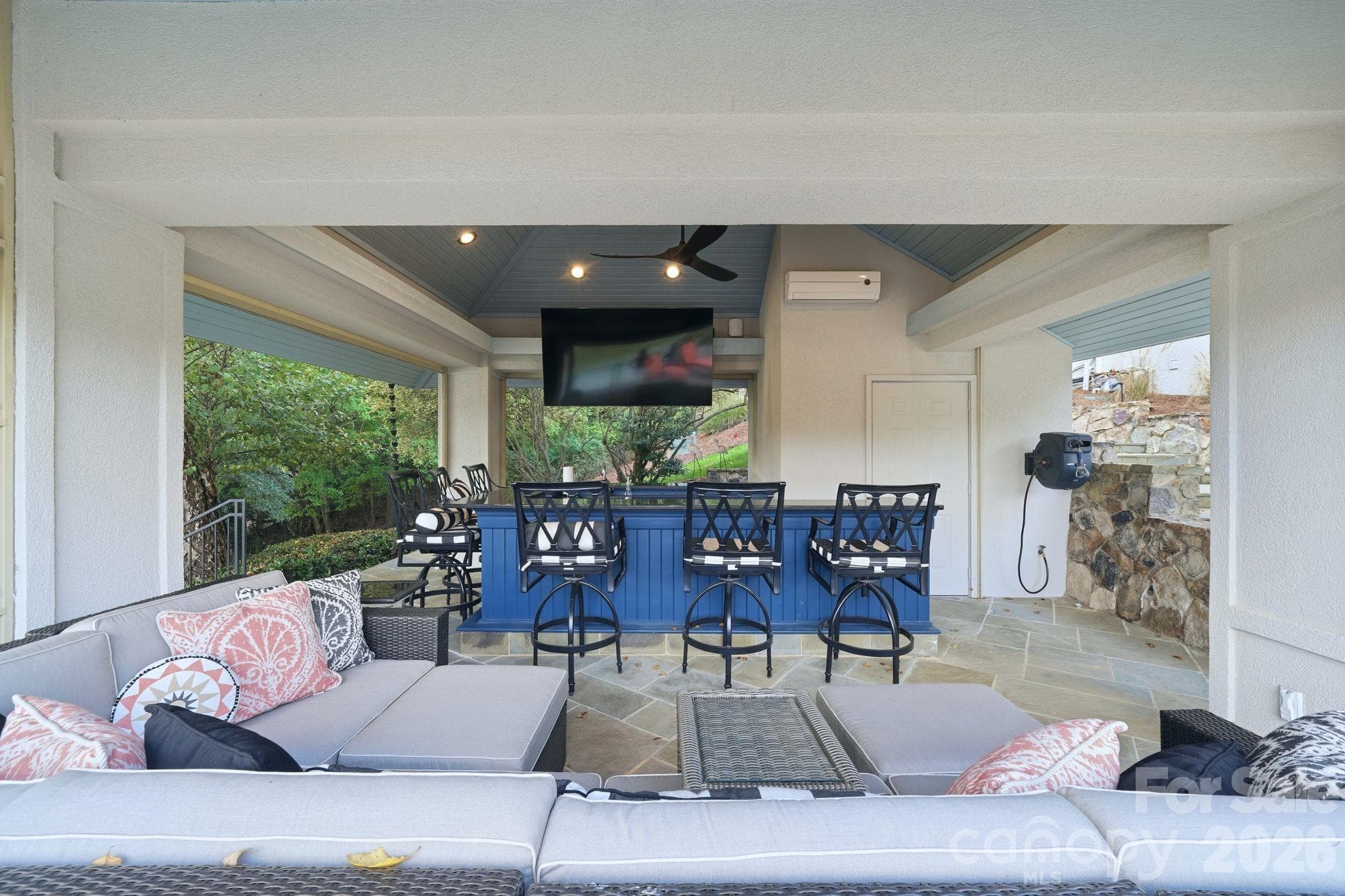 Single Family Residence at 47 Hamiltons Ferry Road, Lake Wylie, photo 39 of 47