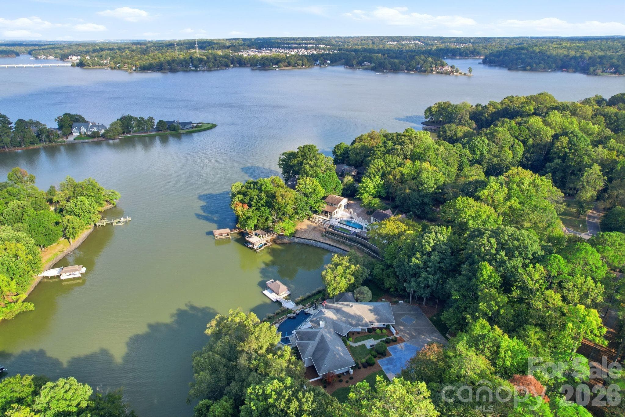 Single Family Residence at 47 Hamiltons Ferry Road, Lake Wylie, photo 45 of 47