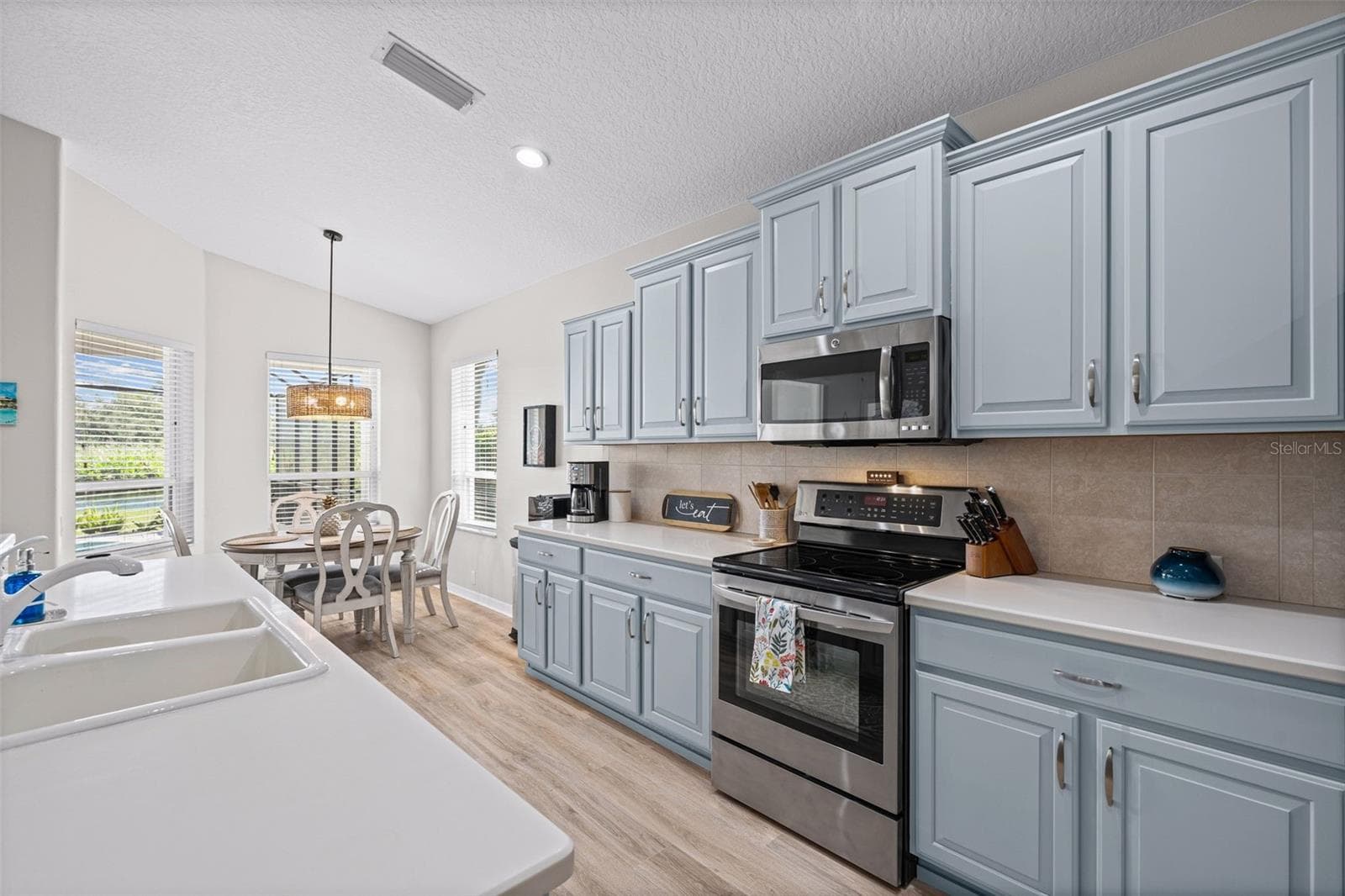 Single Family Residence at 7164 DREWRYS BLF, BRADENTON, photo 14 of 53