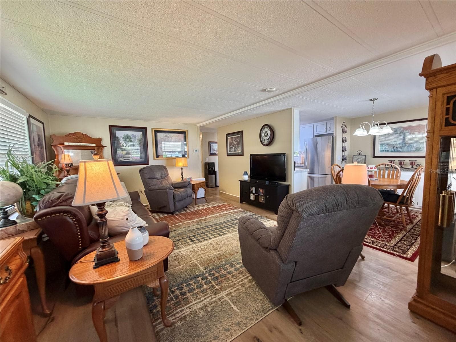 Mobile Home at 131 BOUGAINVILLEA DR, LEESBURG, photo 10 of 68