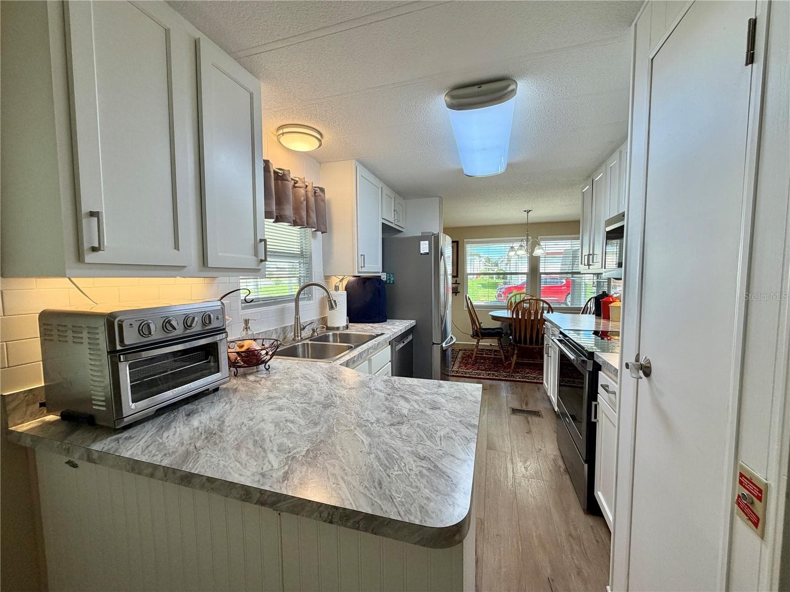 Mobile Home at 131 BOUGAINVILLEA DR, LEESBURG, photo 29 of 68