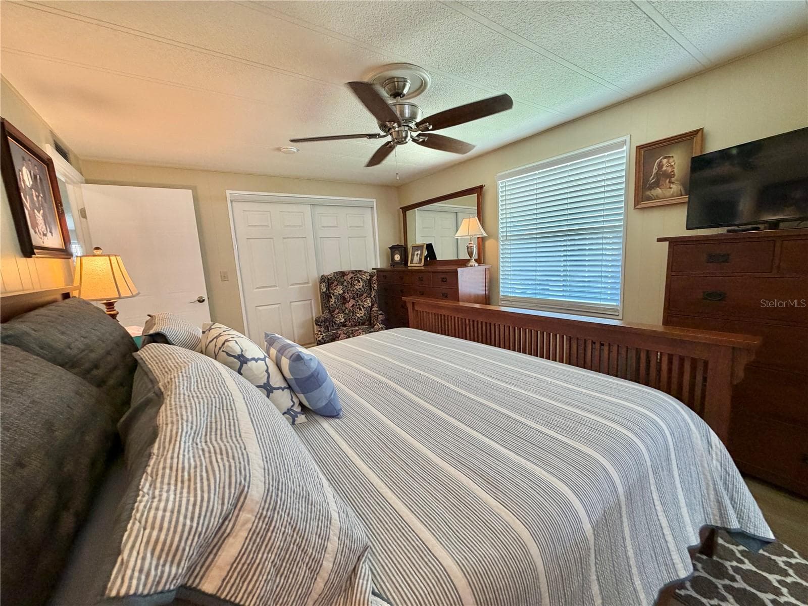 Mobile Home at 131 BOUGAINVILLEA DR, LEESBURG, photo 34 of 68