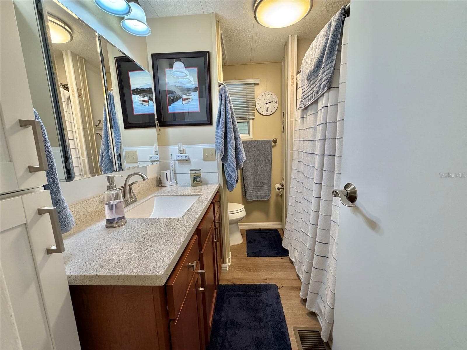 Mobile Home at 131 BOUGAINVILLEA DR, LEESBURG, photo 41 of 68
