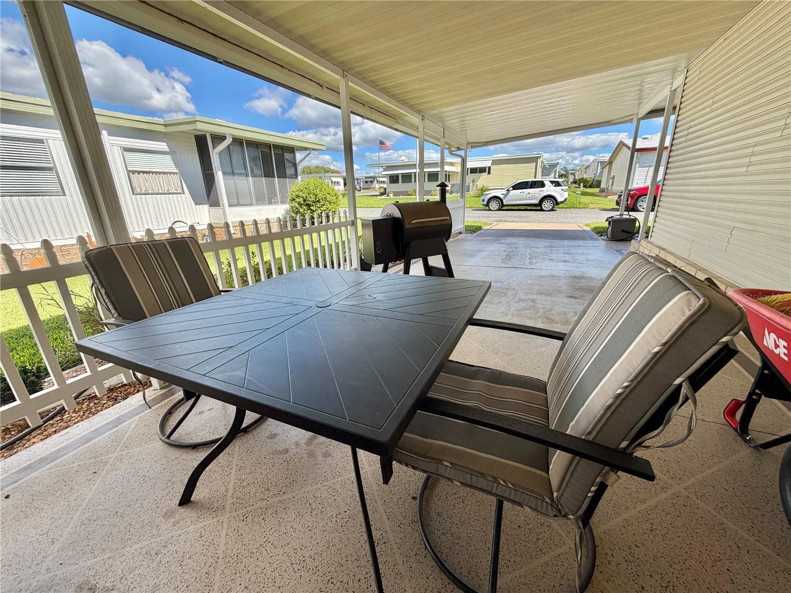 Mobile Home at 131 BOUGAINVILLEA DR, LEESBURG, photo 56 of 68