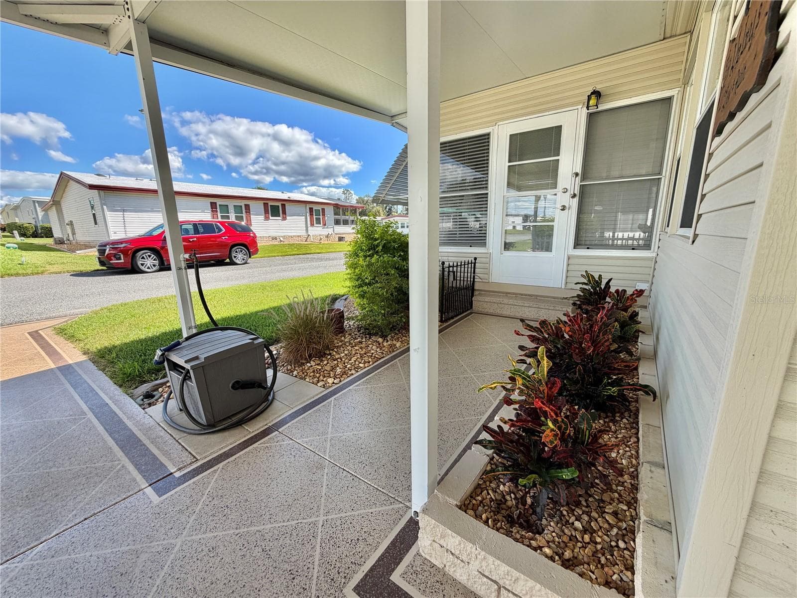 Mobile Home at 131 BOUGAINVILLEA DR, LEESBURG, photo 59 of 68