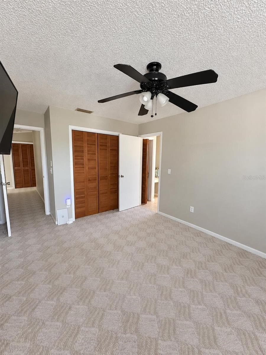 Single Family Residence at 22 CYPRESS DR, PALM HARBOR, photo 20 of 37
