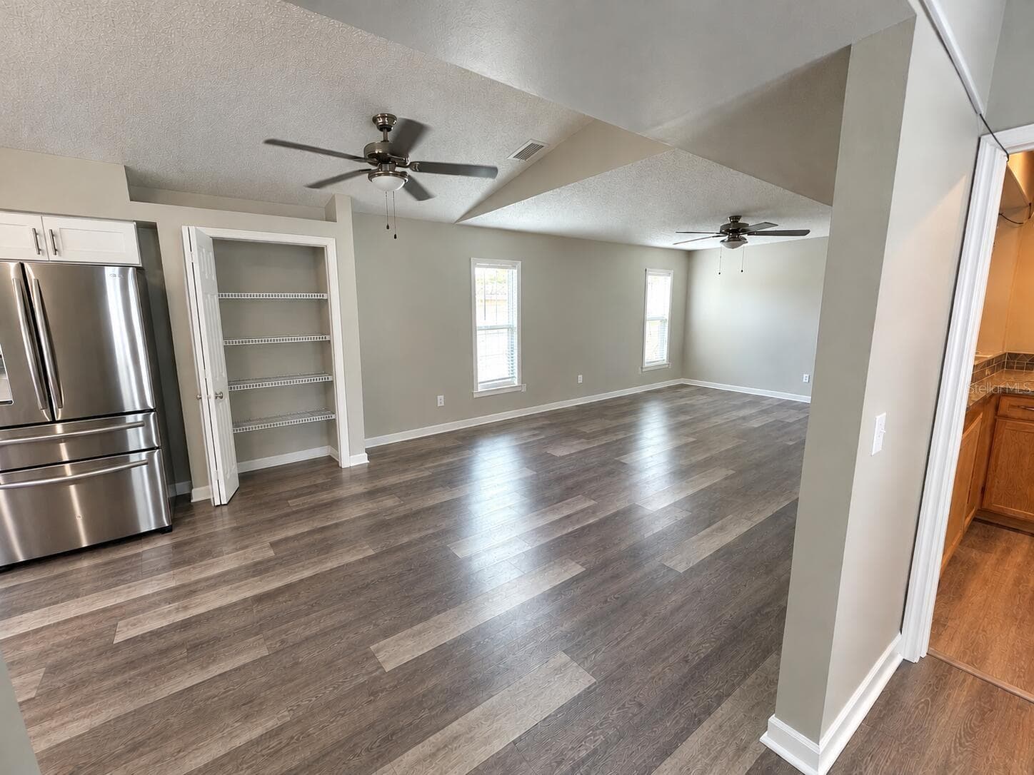 Single Family Residence at 22 CYPRESS DR, PALM HARBOR, photo 21 of 37