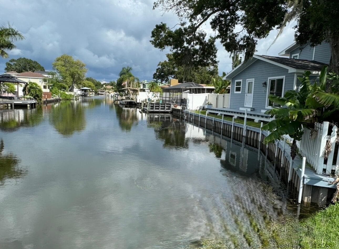 Single Family Residence at 22 CYPRESS DR, PALM HARBOR, photo 31 of 37