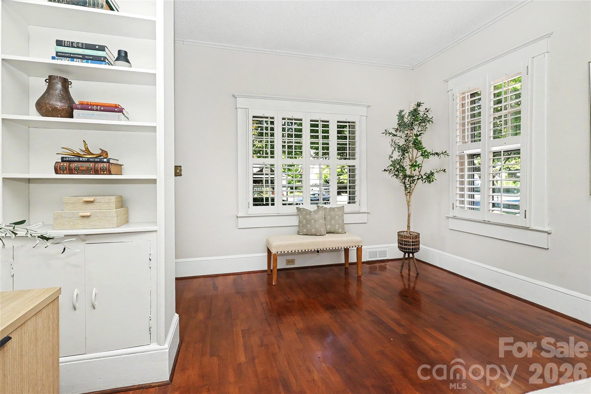 Single Family Residence at 1933 Park Road, Charlotte, photo 4 of 34