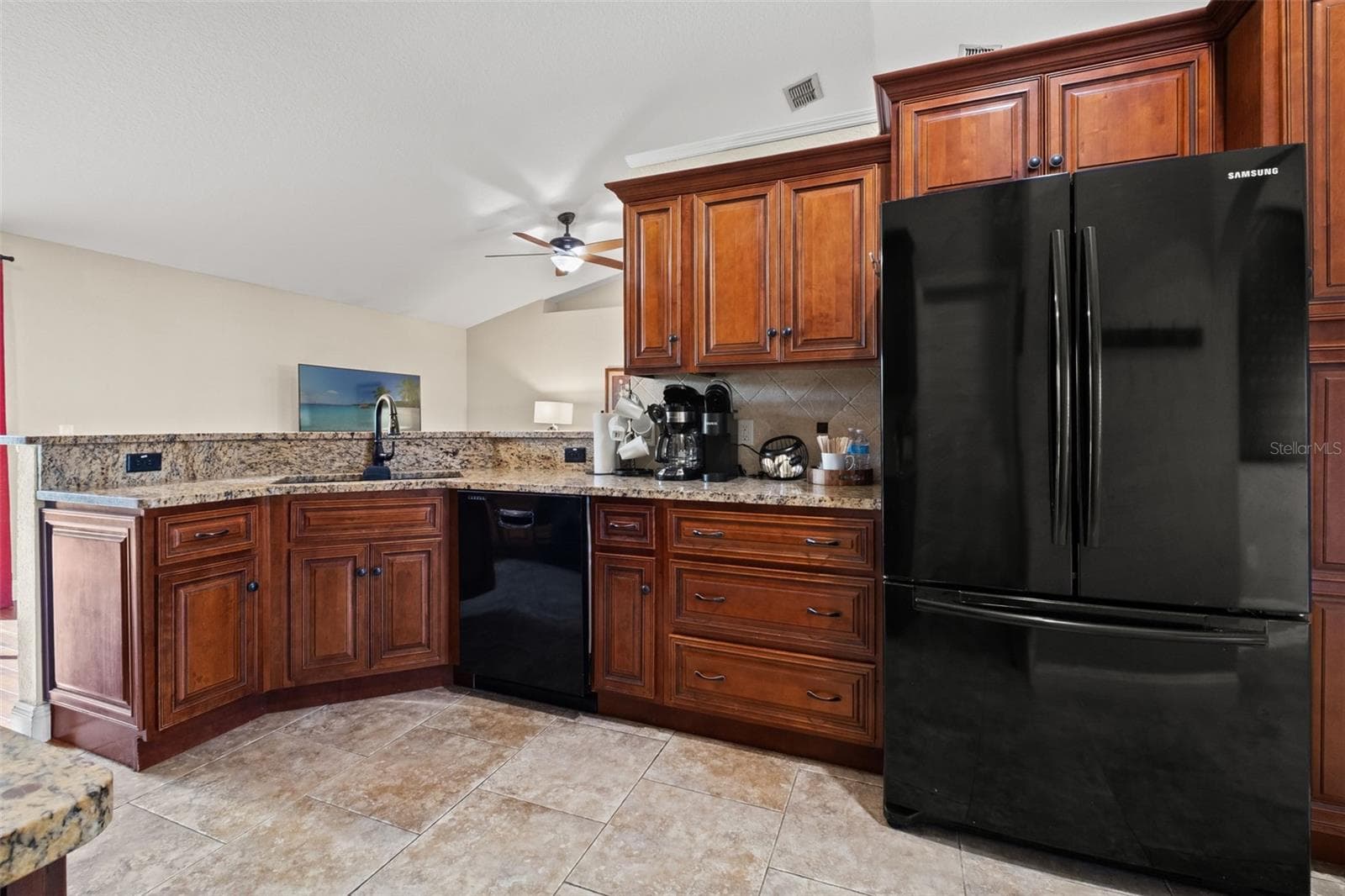 Single Family Residence at 11134 MAYFLOWER RD, SPRING HILL, photo 10 of 42