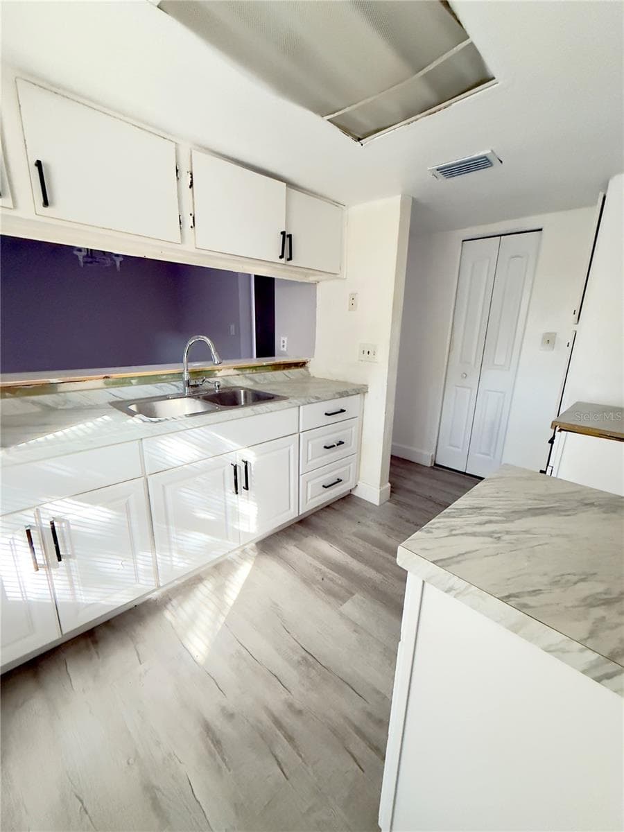 Condominium at 4030 NORWICH RD #2404, ORLANDO, photo 10 of 24