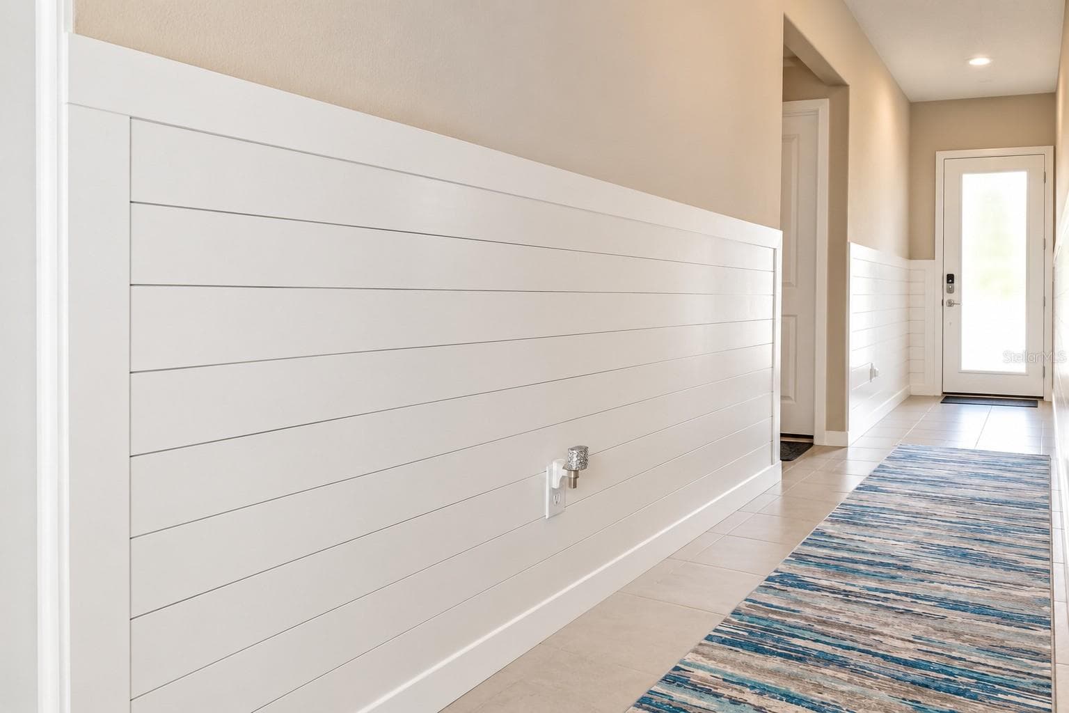 Modern Shiplap Hallway to Bright Entry - 30390 CARAVELLE LN, WESLEY CHAPEL