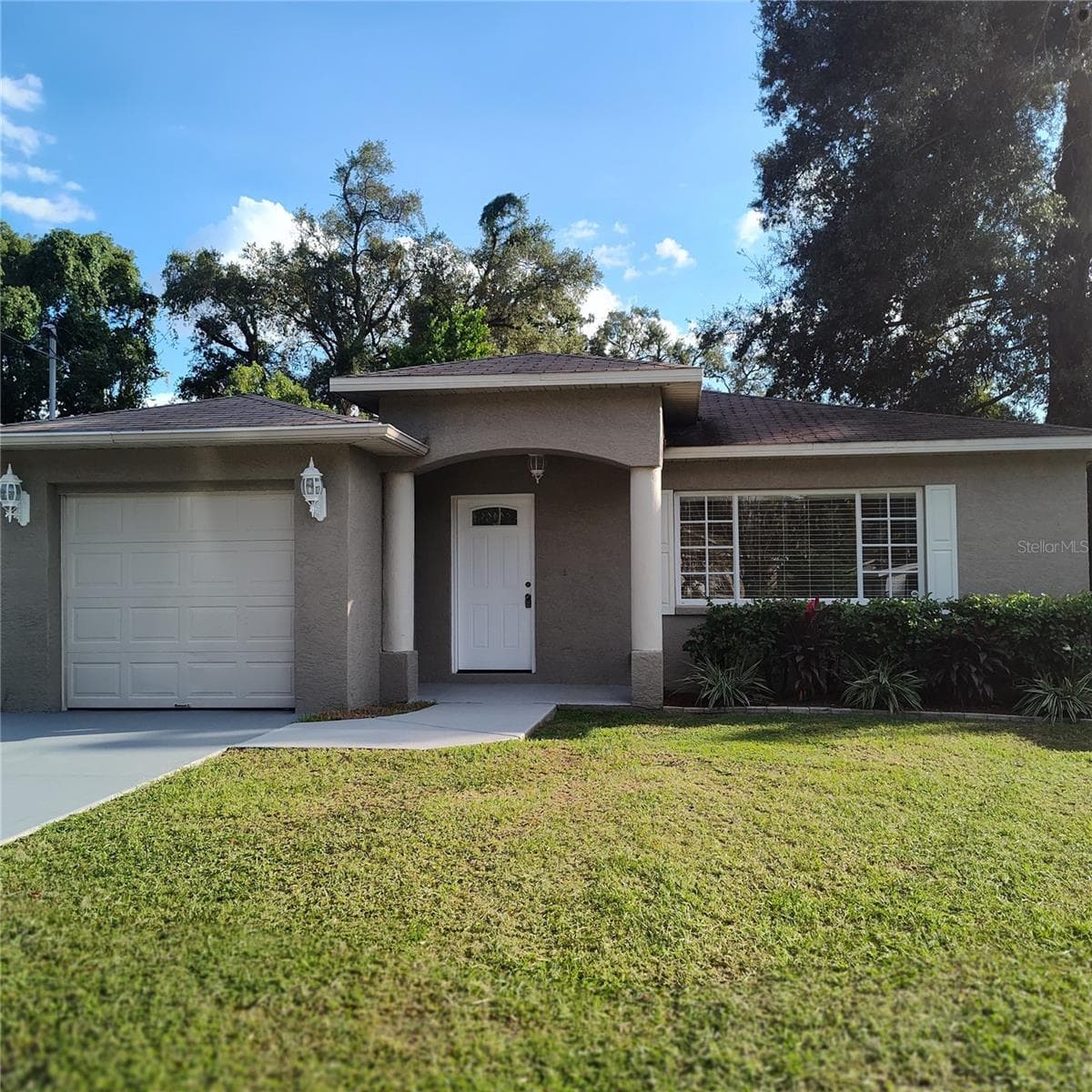 Single Family Residence at 3103 E 25TH AVE, TAMPA, photo 4 of 88