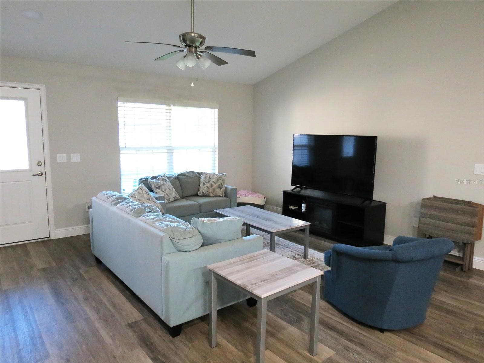 Single Family Residence at 2300 W WAVECREST DR, CITRUS SPRINGS, photo 4 of 17