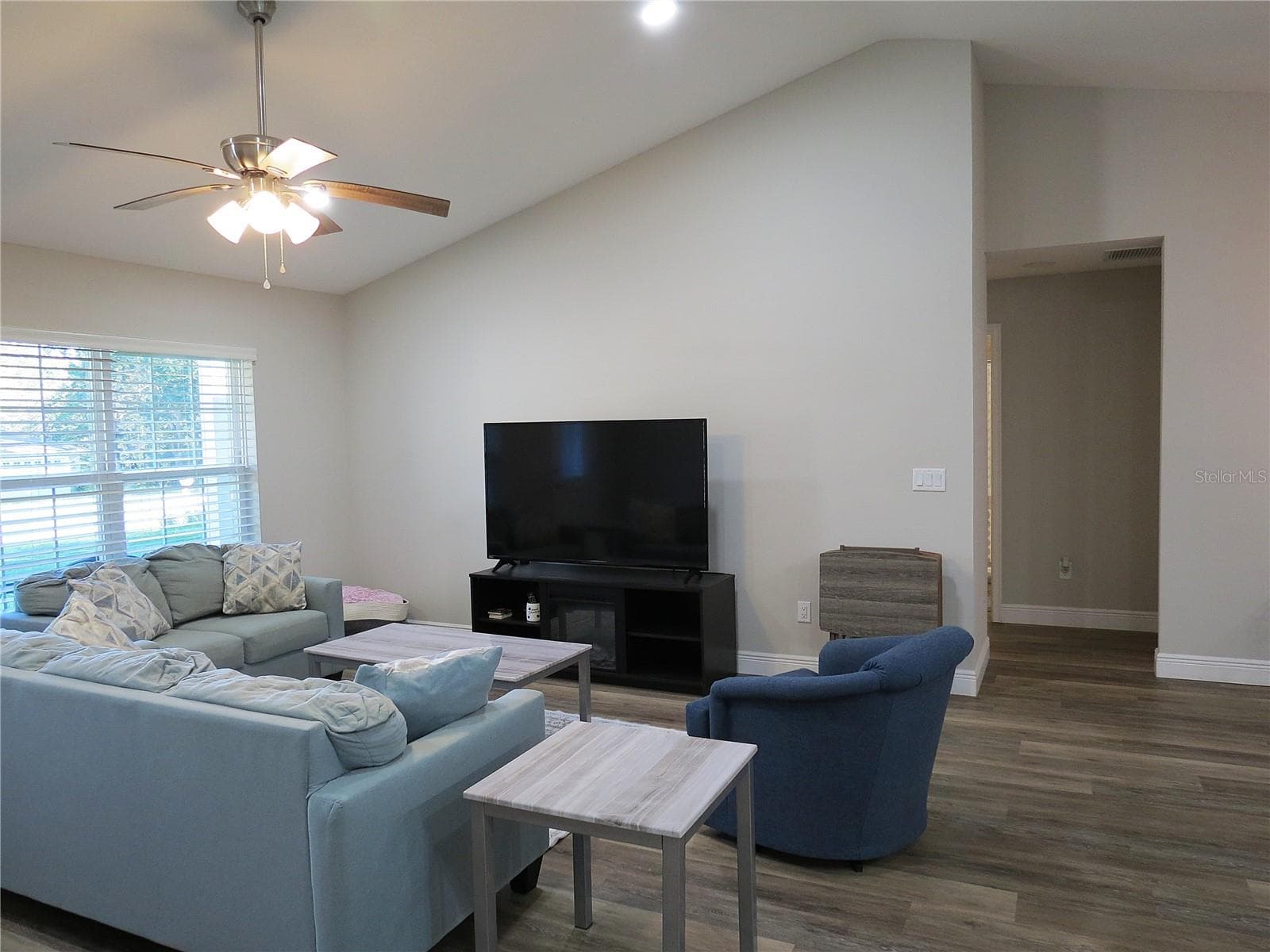 Single Family Residence at 2300 W WAVECREST DR, CITRUS SPRINGS, photo 5 of 17