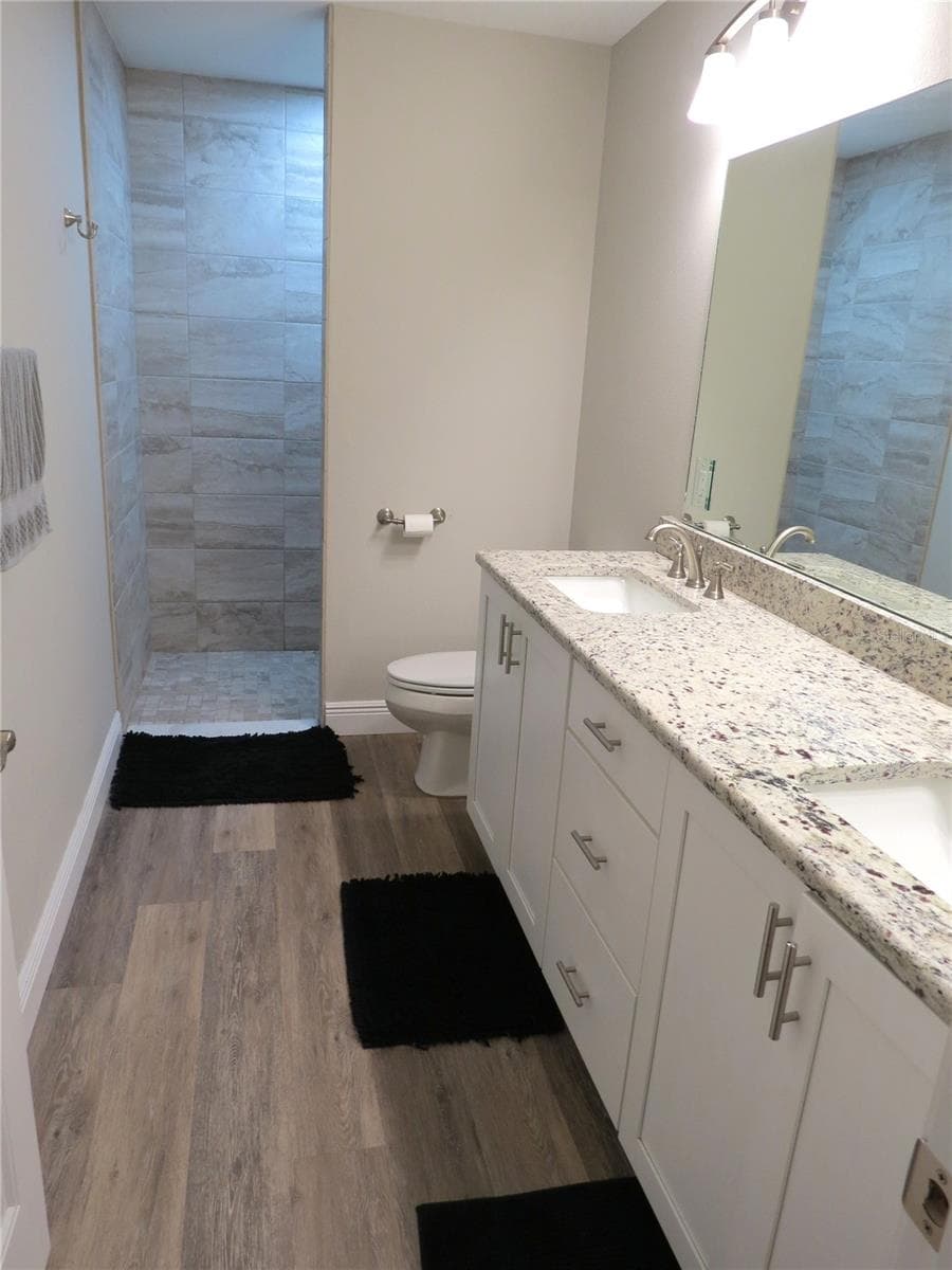 Primary Bathroom - 2300 W WAVECREST DR, CITRUS SPRINGS