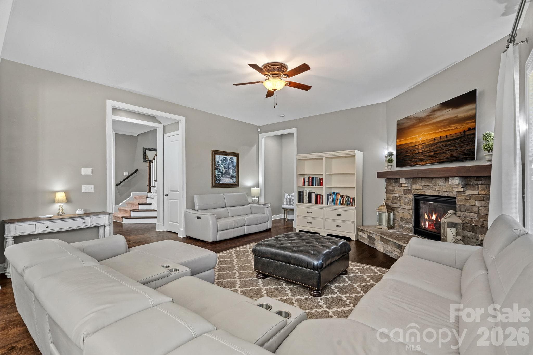 Single Family Residence at 8322 Marigold Place, Harrisburg, photo 14 of 48